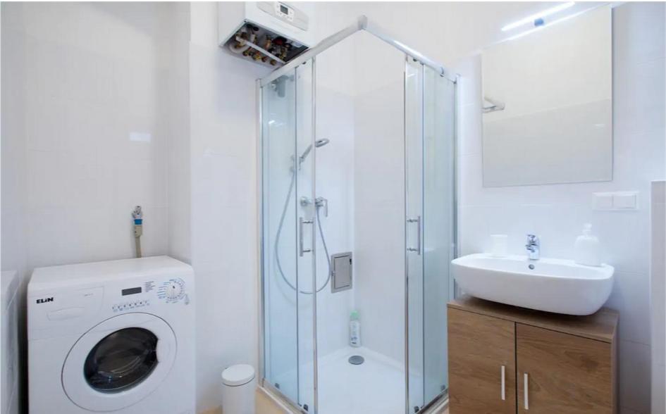 Prater Studio Next Fair, Un, Wu And City Center Apartment Wina Bagian luar foto