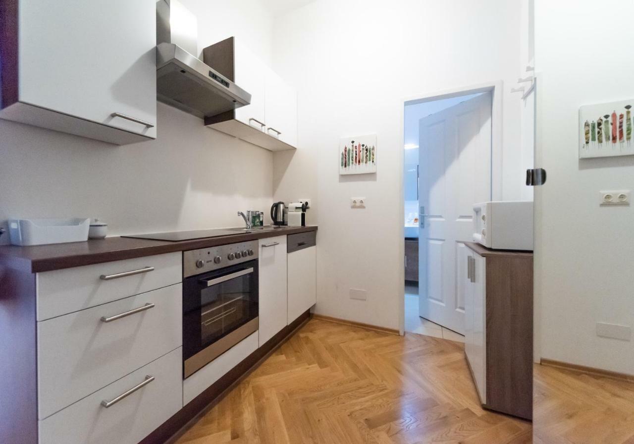 Prater Studio Next Fair, Un, Wu And City Center Apartment Wina Bagian luar foto
