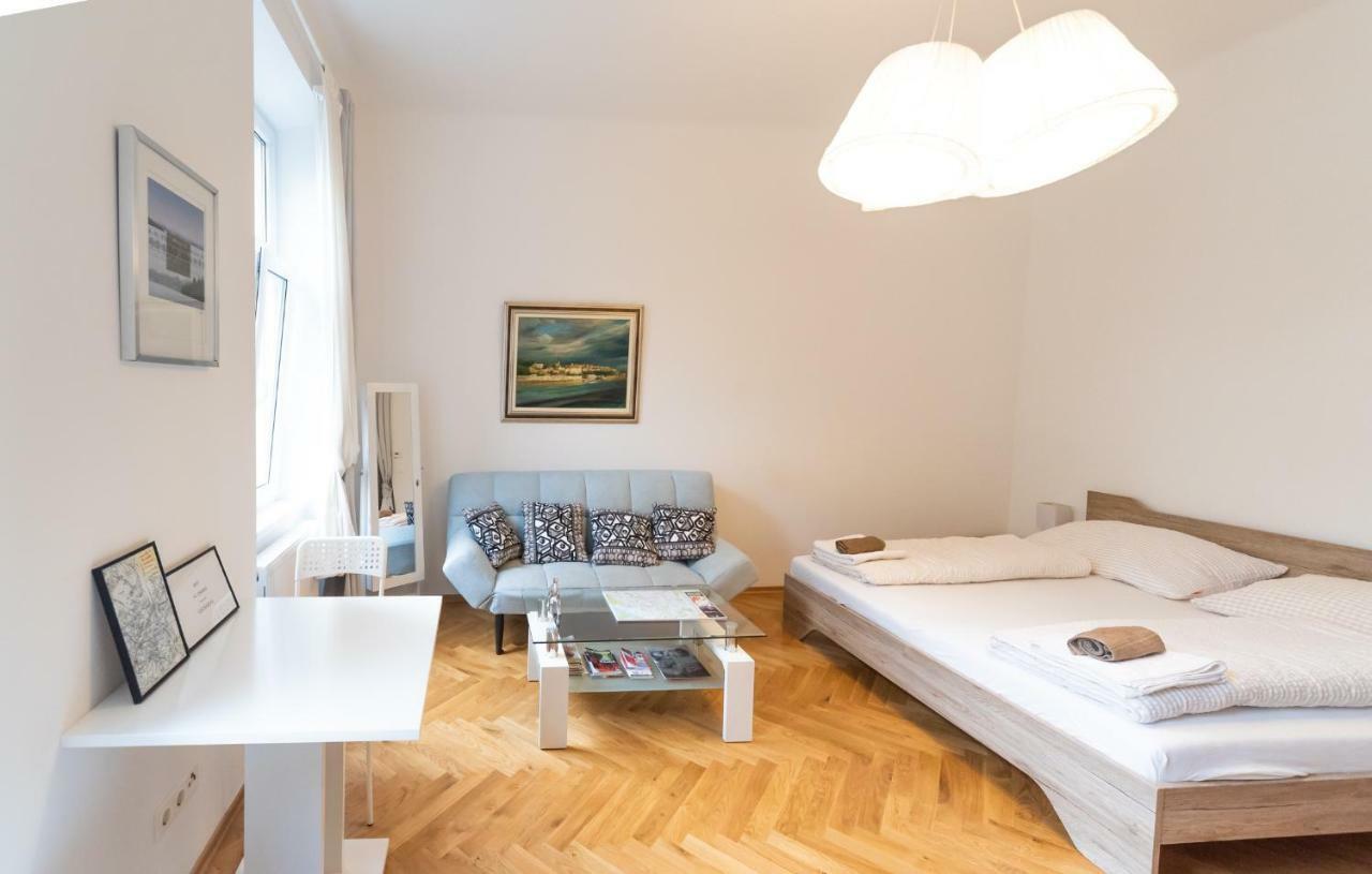 Prater Studio Next Fair, Un, Wu And City Center Apartment Wina Bagian luar foto